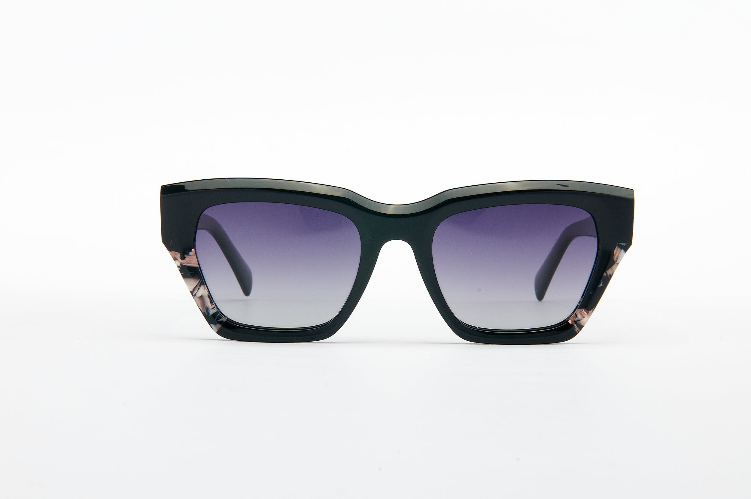2760 Freya Sun