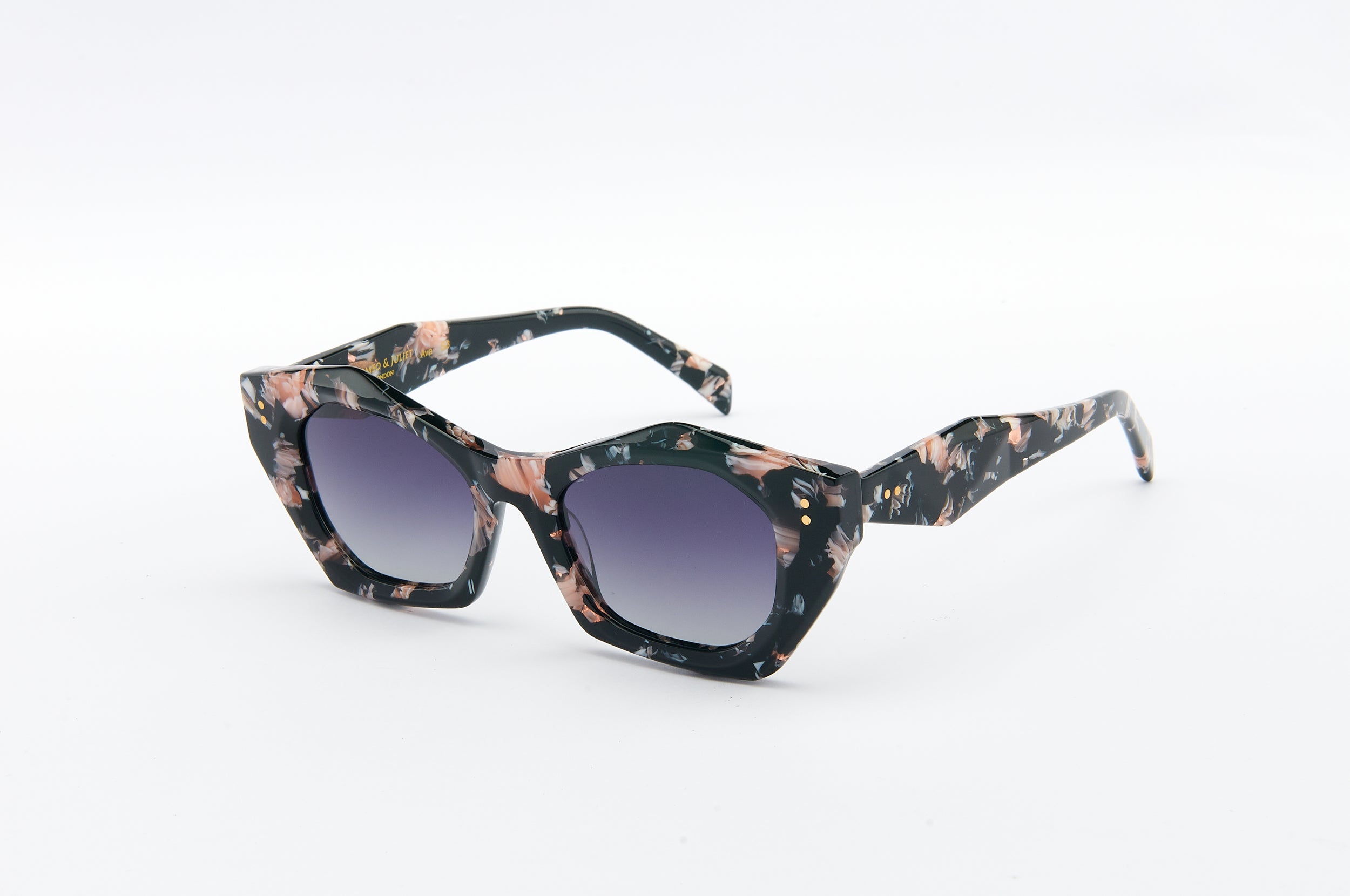 2762 Ava Sun